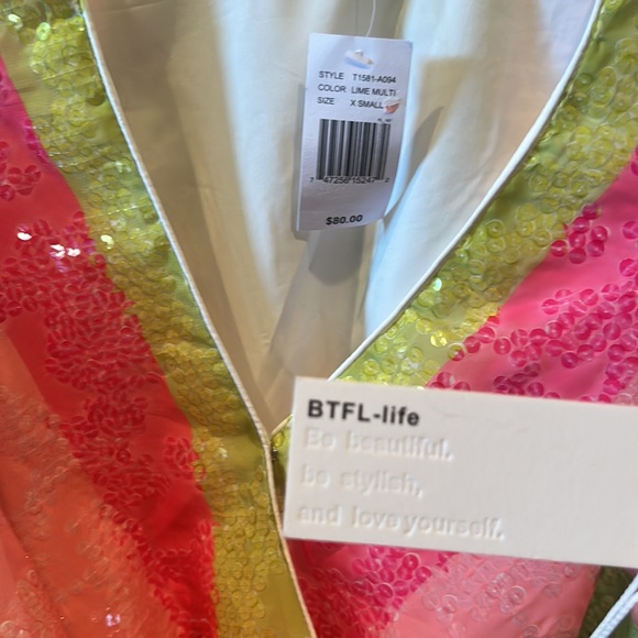 NWT BTFL-life sequined stripe line multi top size XS/small - Picture 8 of 12